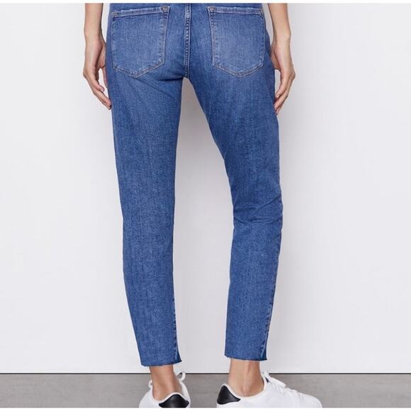 Frame - Le Garcon Mid-Rise Boyfriend Jean in Medium Blue Riley-size 24 - Picture 2 of 14